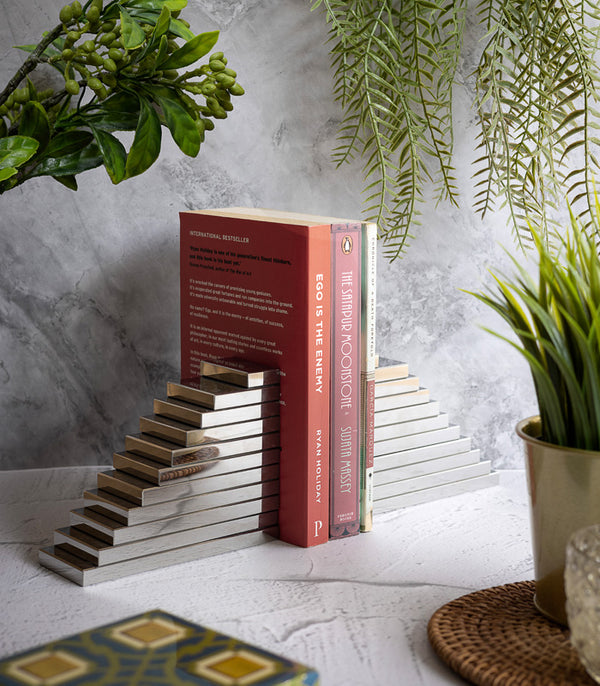 Ladder Bookend