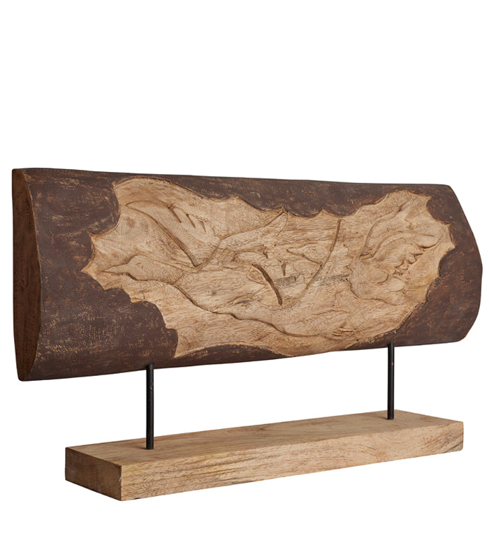 Carved birds sculpture