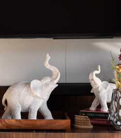 Carved elephant Set
