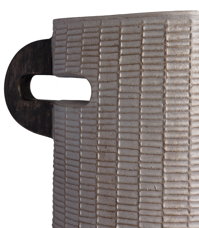 Faded ribbed Vase Broad