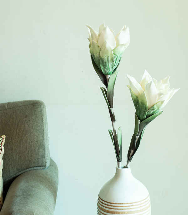 Long Stem Lotus - White