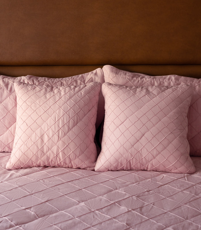 Madeleine Diamond Bedcover Set