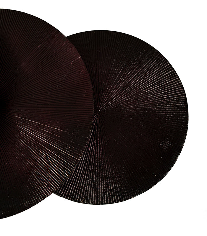 Noir Tex Table Set