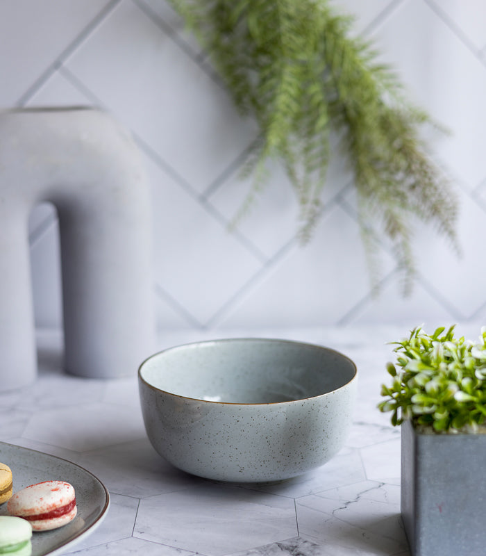 Grey serving bowl 2025