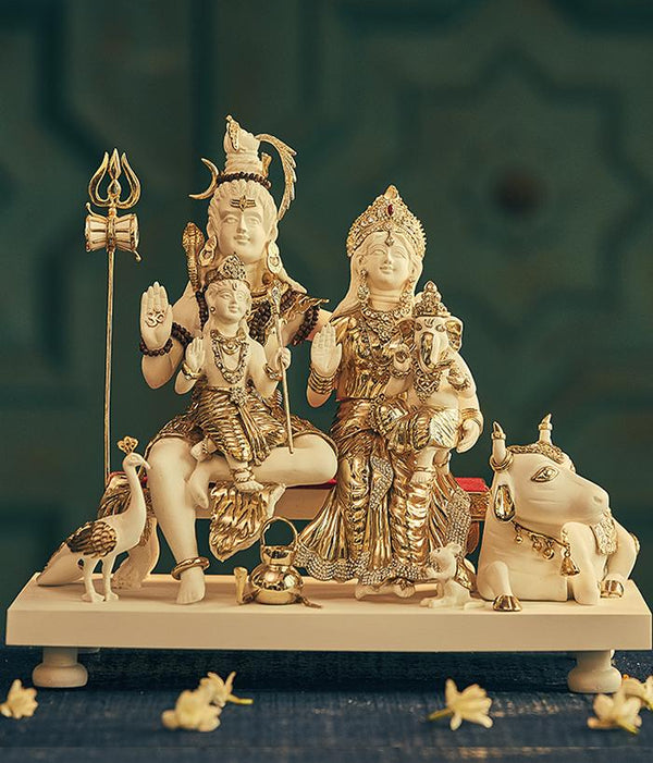 Shiv Parivar with Nandi Idol