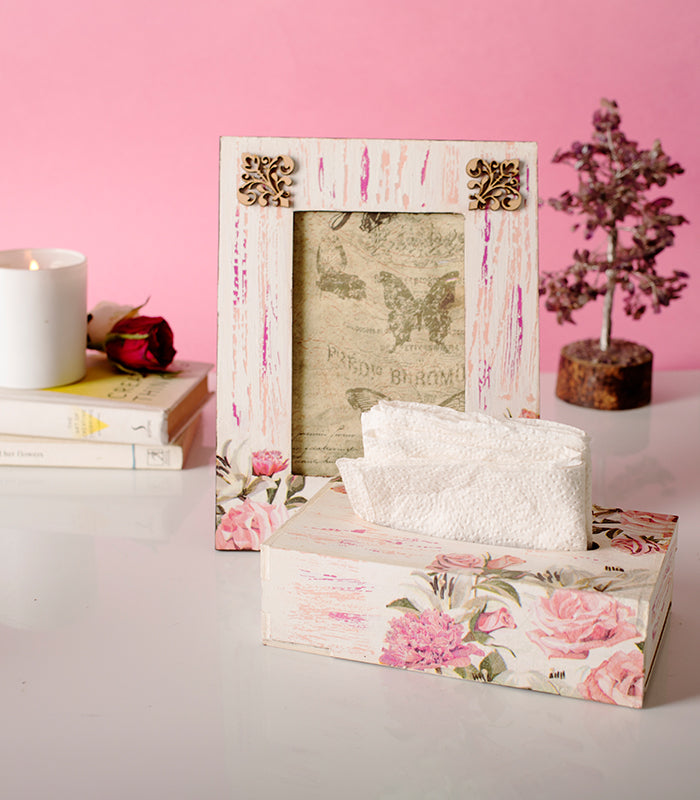 Vintage Love Photoframe