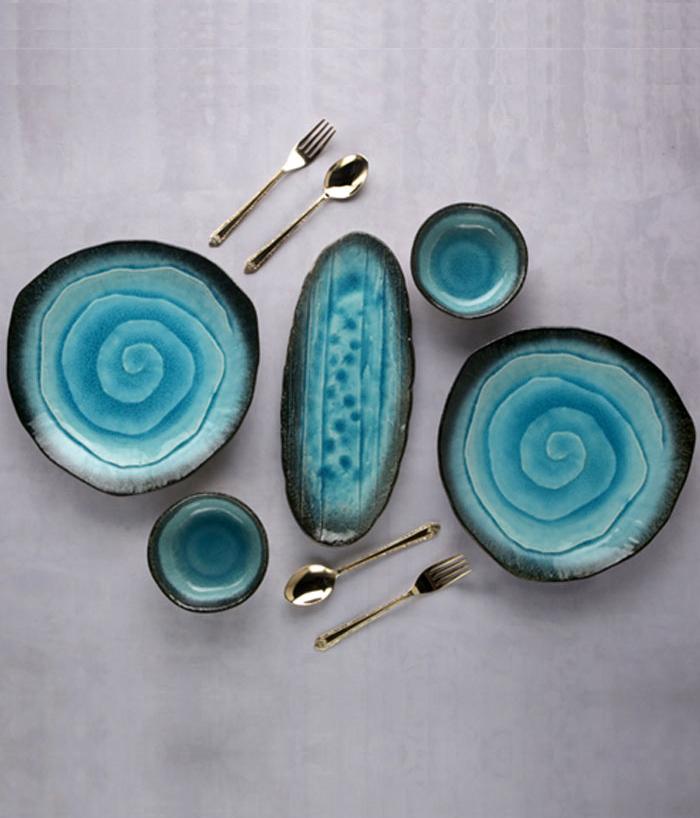 Aqua Spiral Plate